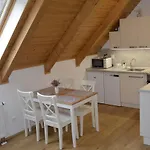 U Vlcich Jam Apartment Petrowitz